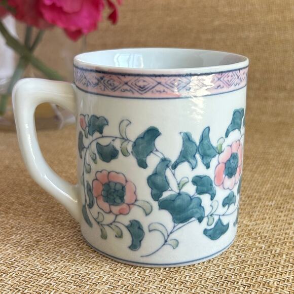 Vintage Pier 1 Floral Ceramic Tea Mug with Lid Pink Green Flowers China - Picture 6 of 8